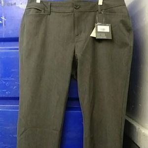 Eddie Bauer size 14P Curvy Travel Pants